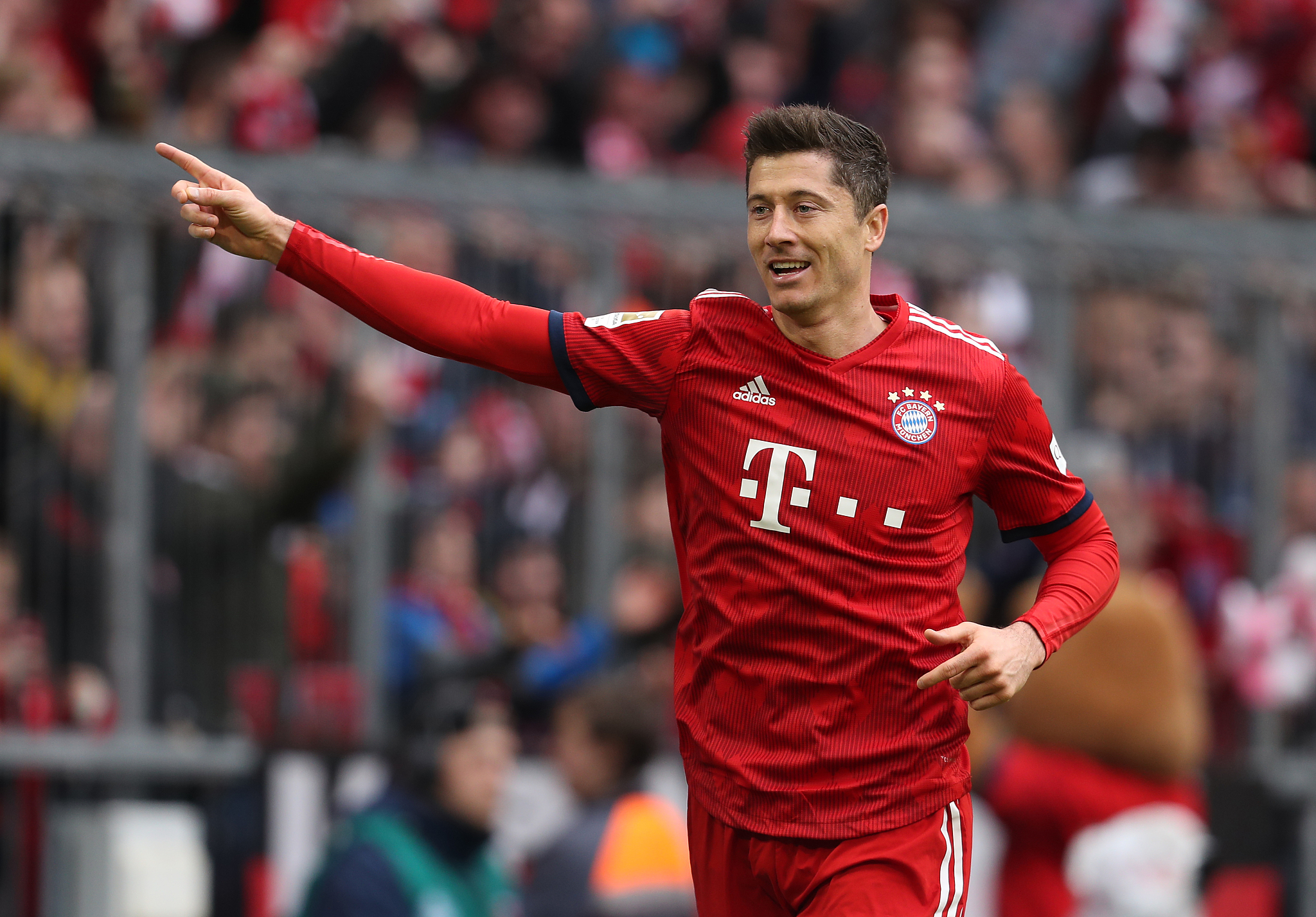 为什么哈维·阿隆索在皇家马德里的生存机会微乎其微（哈维·阿隆索为何难以在皇家马德里立足）