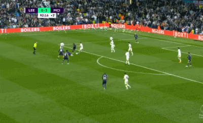 半场战报：弗赖堡2-0美因茨，格里福建功，库布勒破门（半场速报：弗赖堡2-0领先美因茨，格里福和库布勒相继破门）