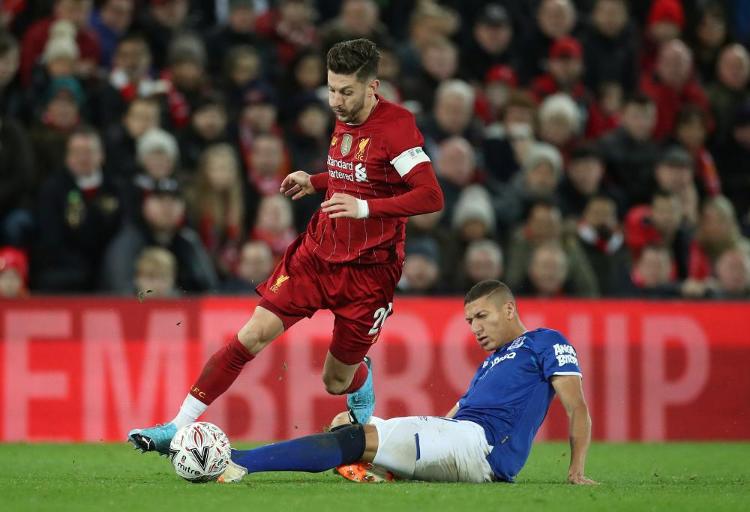 记者：阿什拉夫决定不进行手术治疗，他想参加非洲杯揭幕战（记者：阿什拉夫决定暂不手术，盼出战非洲杯揭幕战）