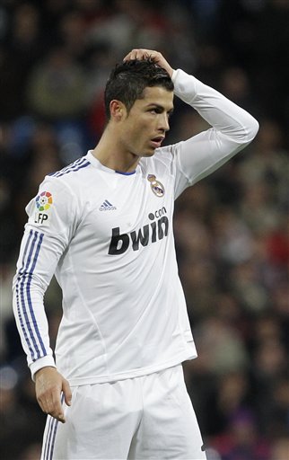 每体：为了更多上场时间，利瓦科维奇想提前离开赫罗纳（每体：为争取更多出场时间，利瓦科维奇有意提前离队赫罗纳）